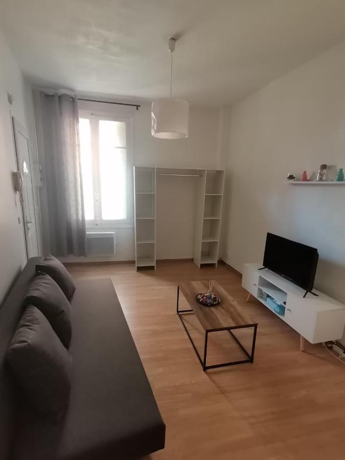 נרבון Studio Au Coeur Du Quartier Historique מראה חיצוני תמונה